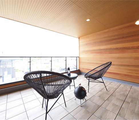 写真:バルコニー LIXIL住宅研究所 アイフルホーム
