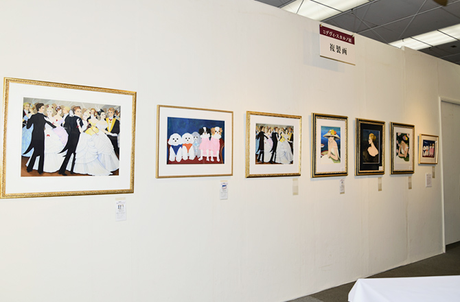 デヴィ夫人 チャリティー 個展