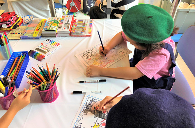 子供に大人気のお仕事体験 漫画家 イベントの紹介 住宅展示場 モデルハウスの浦和住宅展示場 Miraizu