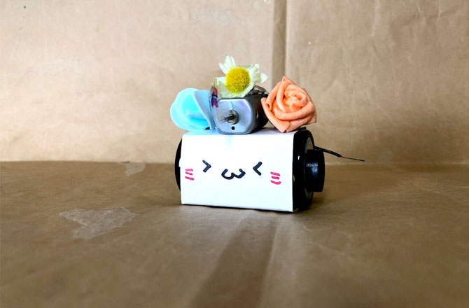 写真:電子工作デコレーション