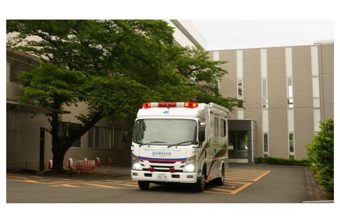 実際のECMOドクターカー