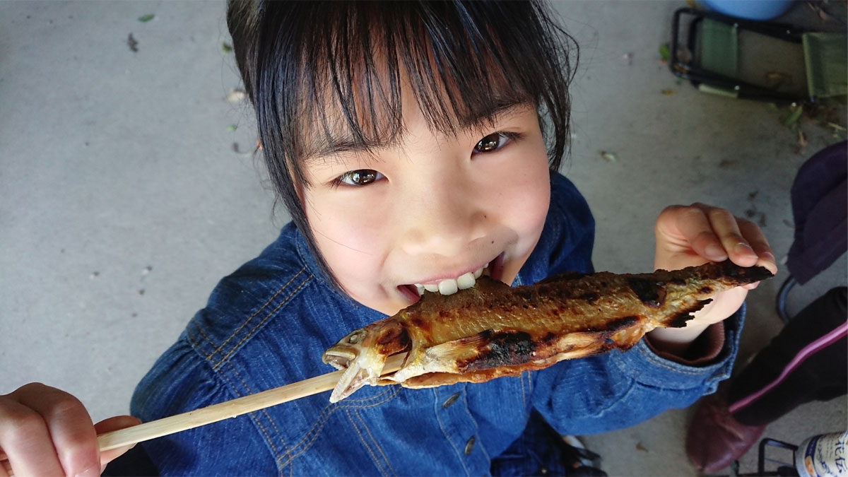 鮎のつかみ取り体験＆塩焼きプレゼント【お子様連れ限定！】