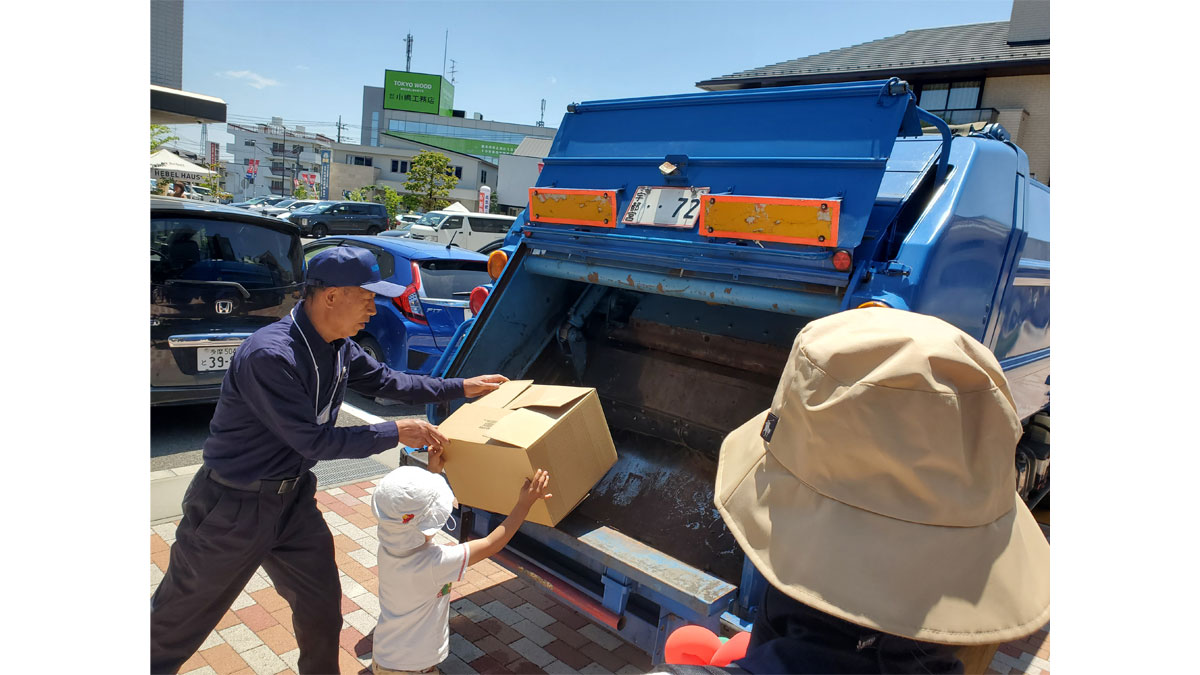 働く車がやってくる！＆なりきり記念撮影【お子様連れ限定！】|川越ハウジングステージのイベント情報